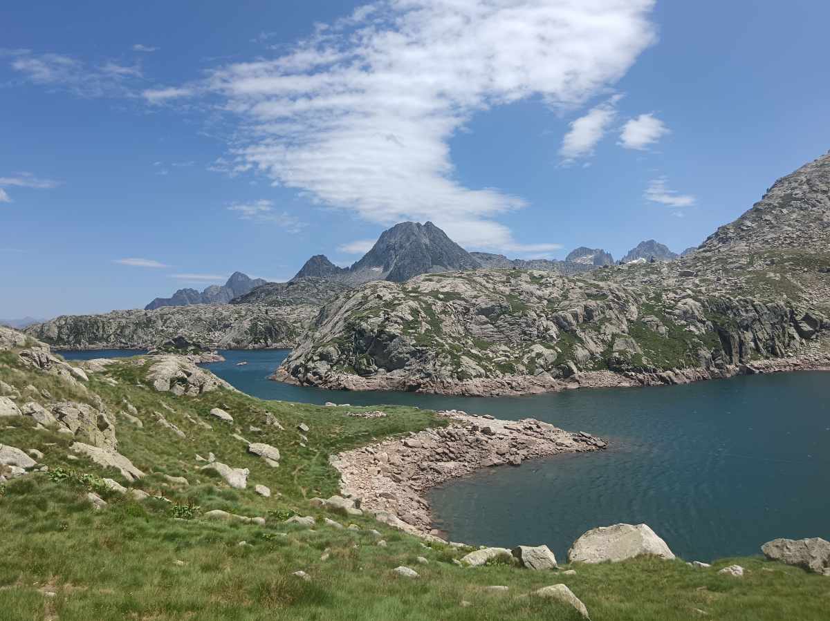Le beau lac de Rius, dans le Parc national d'Aigüestortes