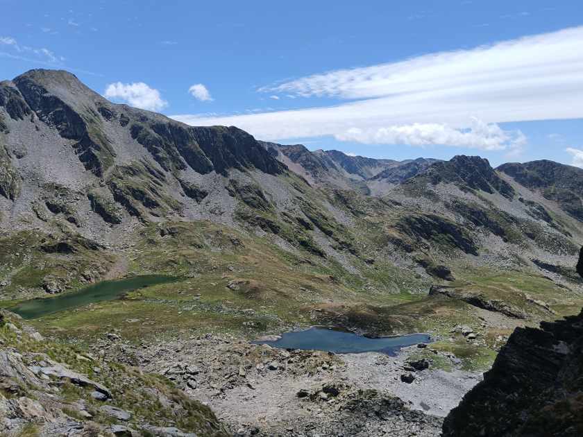 Vue sur les Estanys de la Tartera